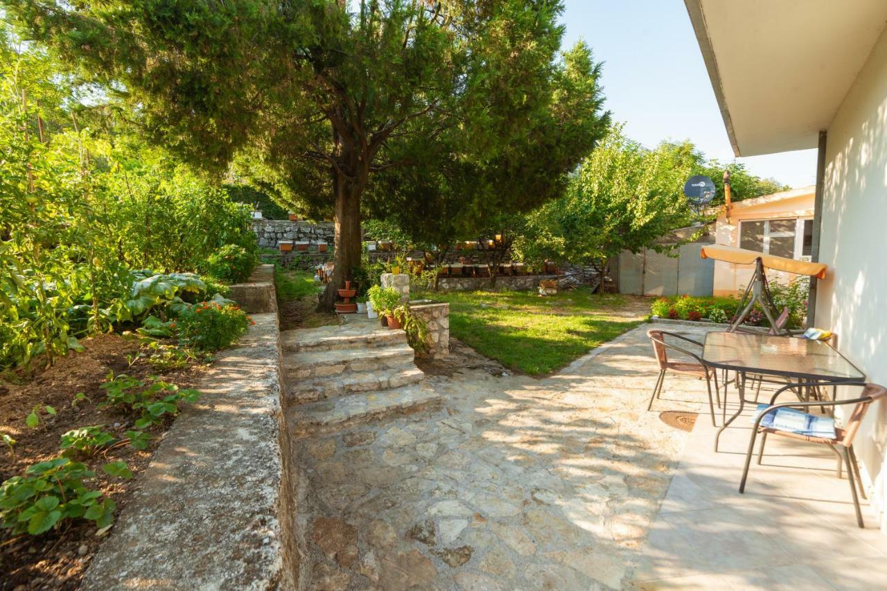 וירפזאר Honey Farm House מראה חיצוני תמונה